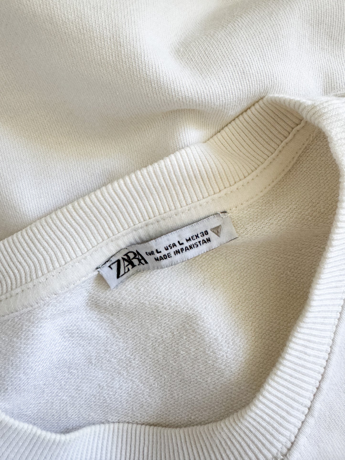 Zara Boxy White Sweat Top L