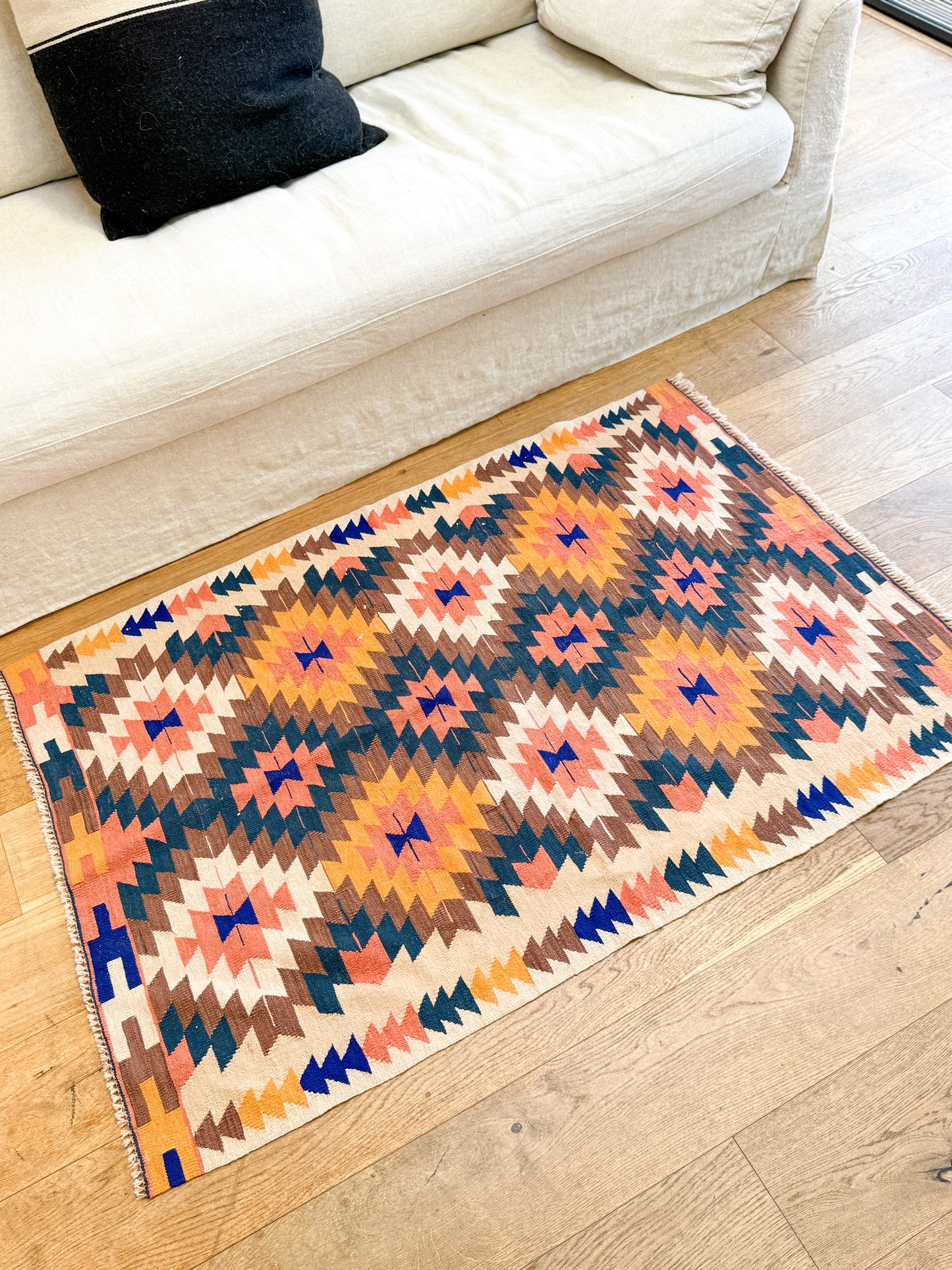 Rug-04