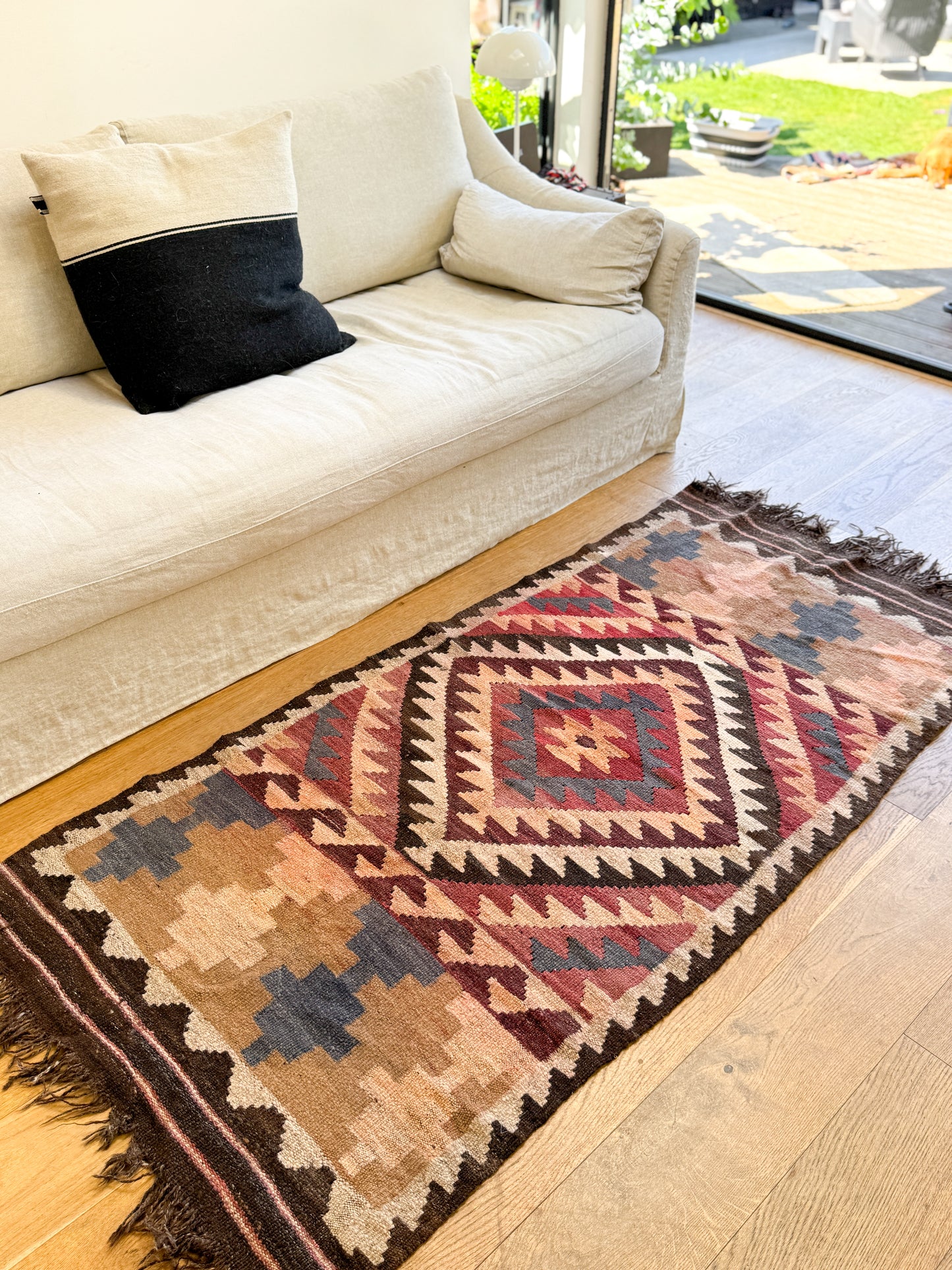 Rug-06