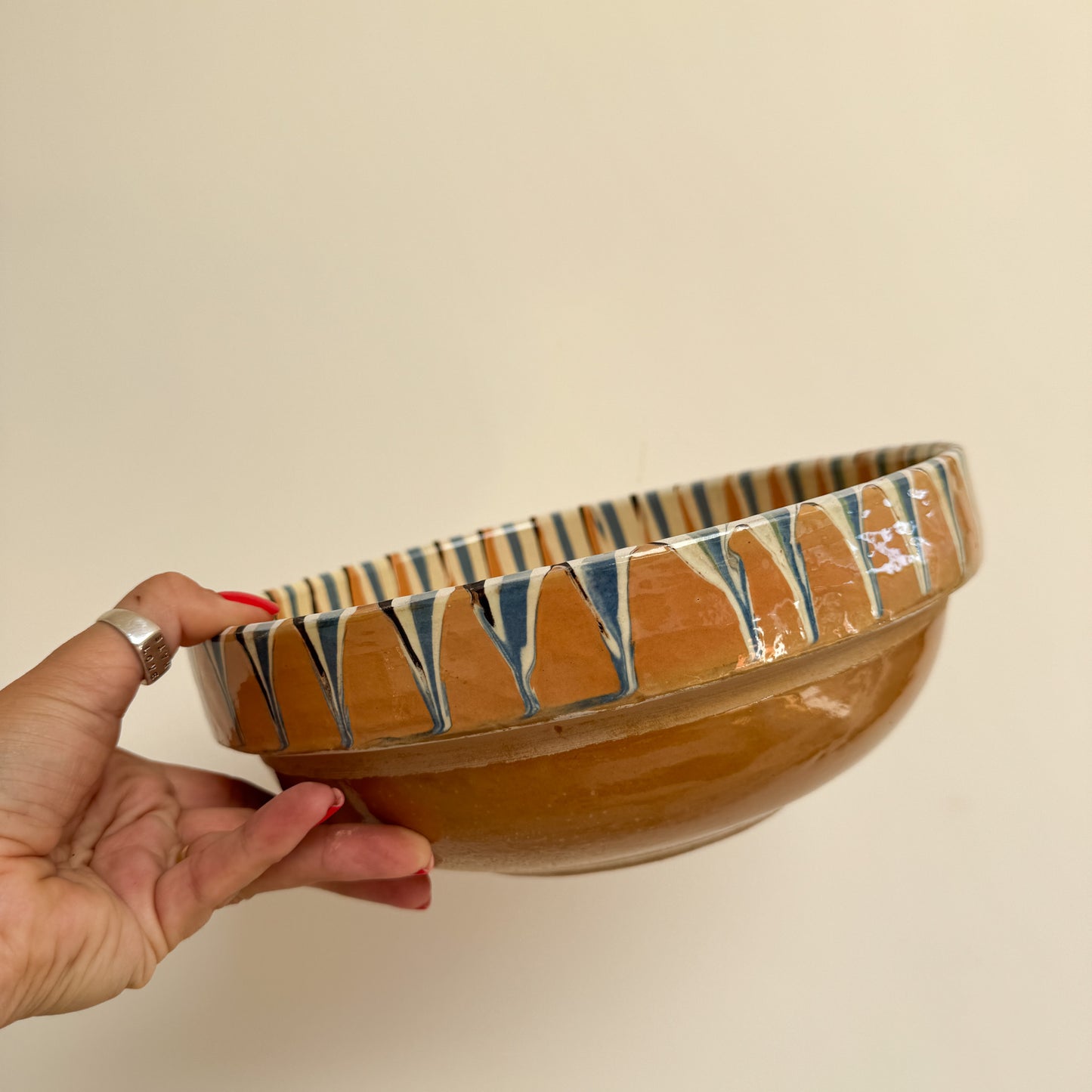 Serving Bowl 22