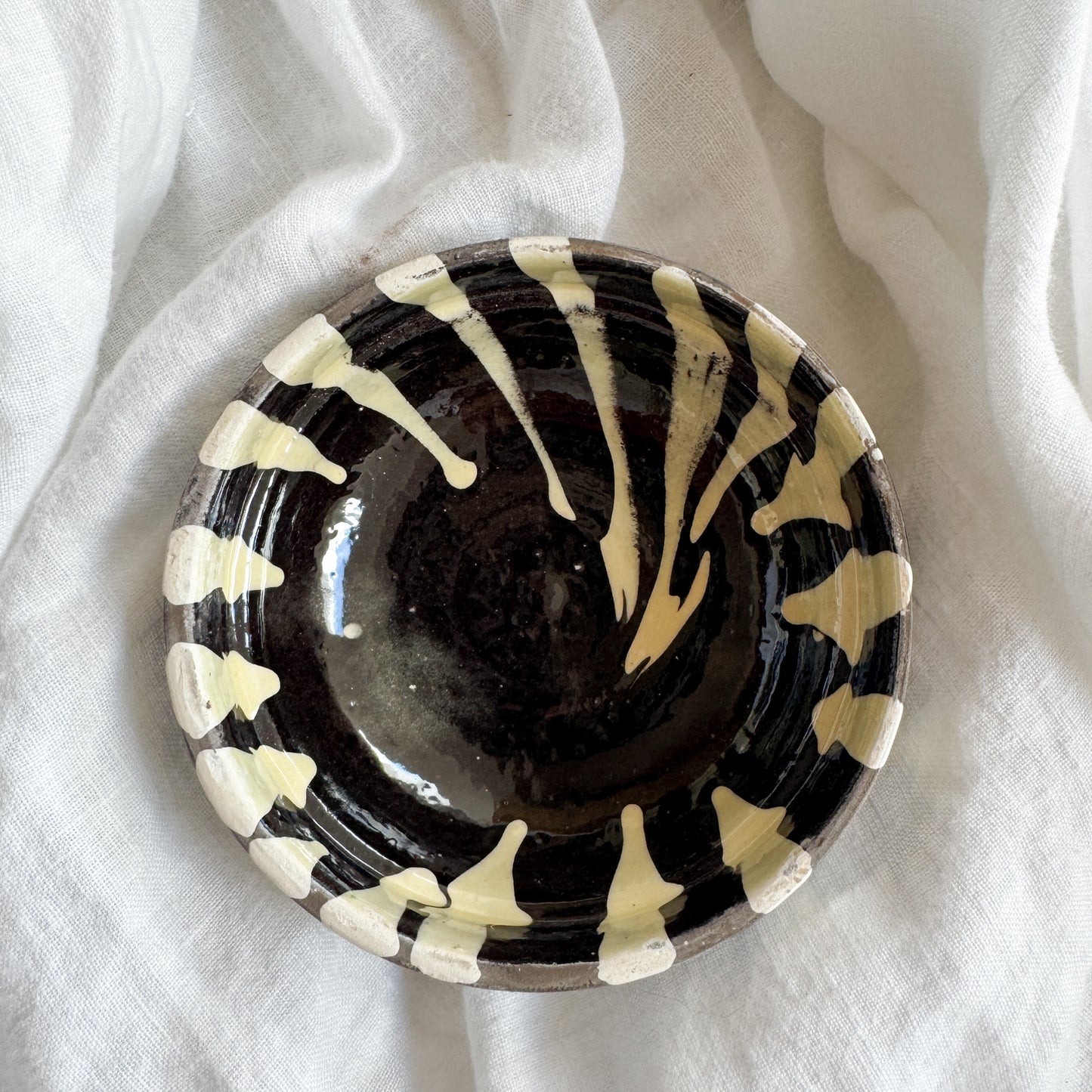 Trinket Bowl 08