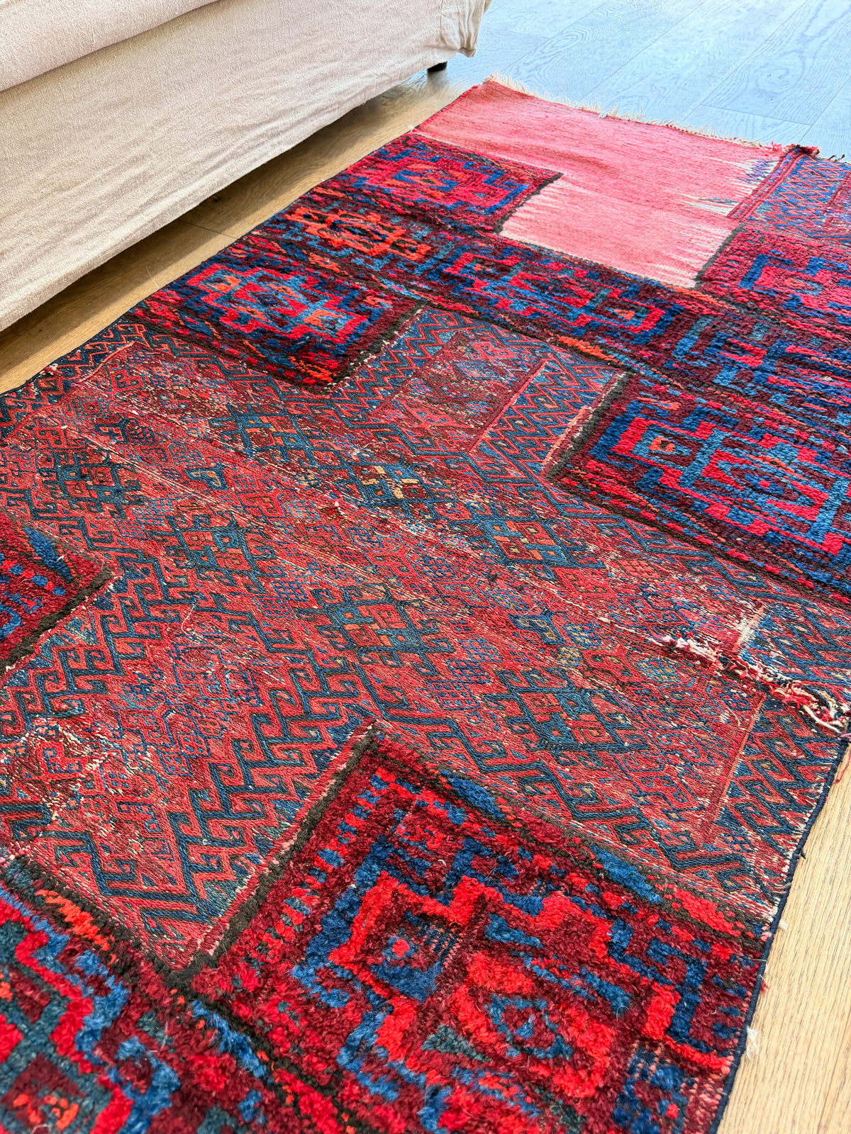 The Dastan Vintage Persian Bakhtiari Saddlebag Rug