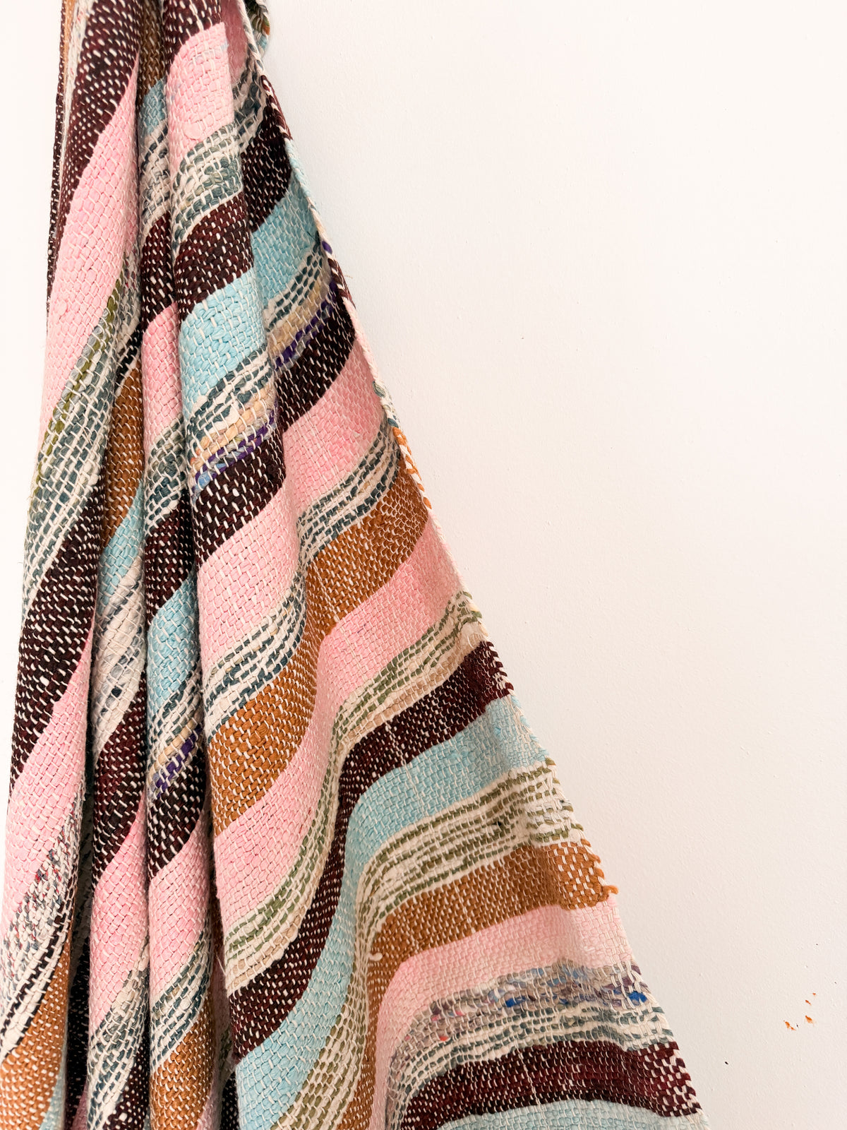 Caramel Vintage Haik Throw