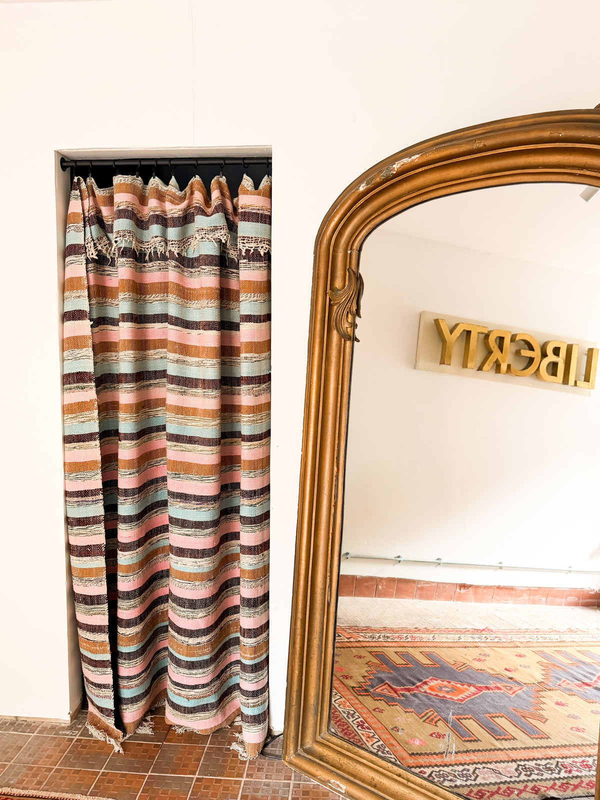 Caramel Vintage Haik Throw