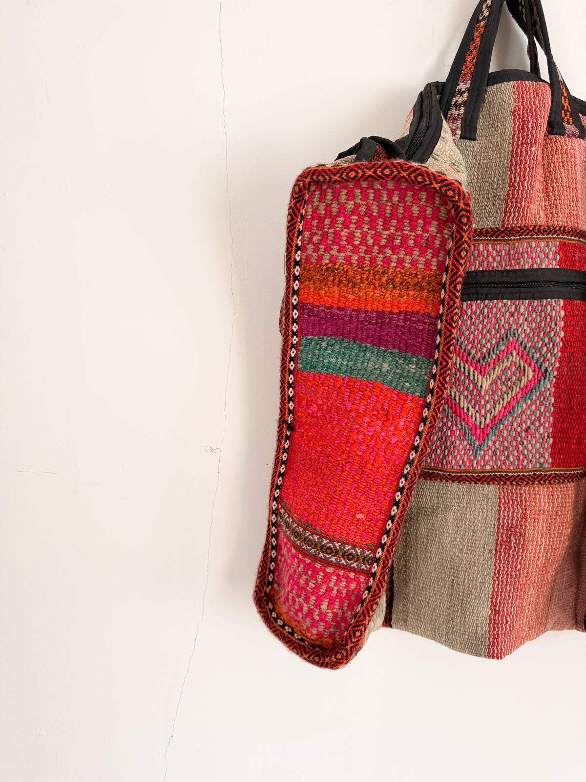 Peruvian Alpaca Holdall