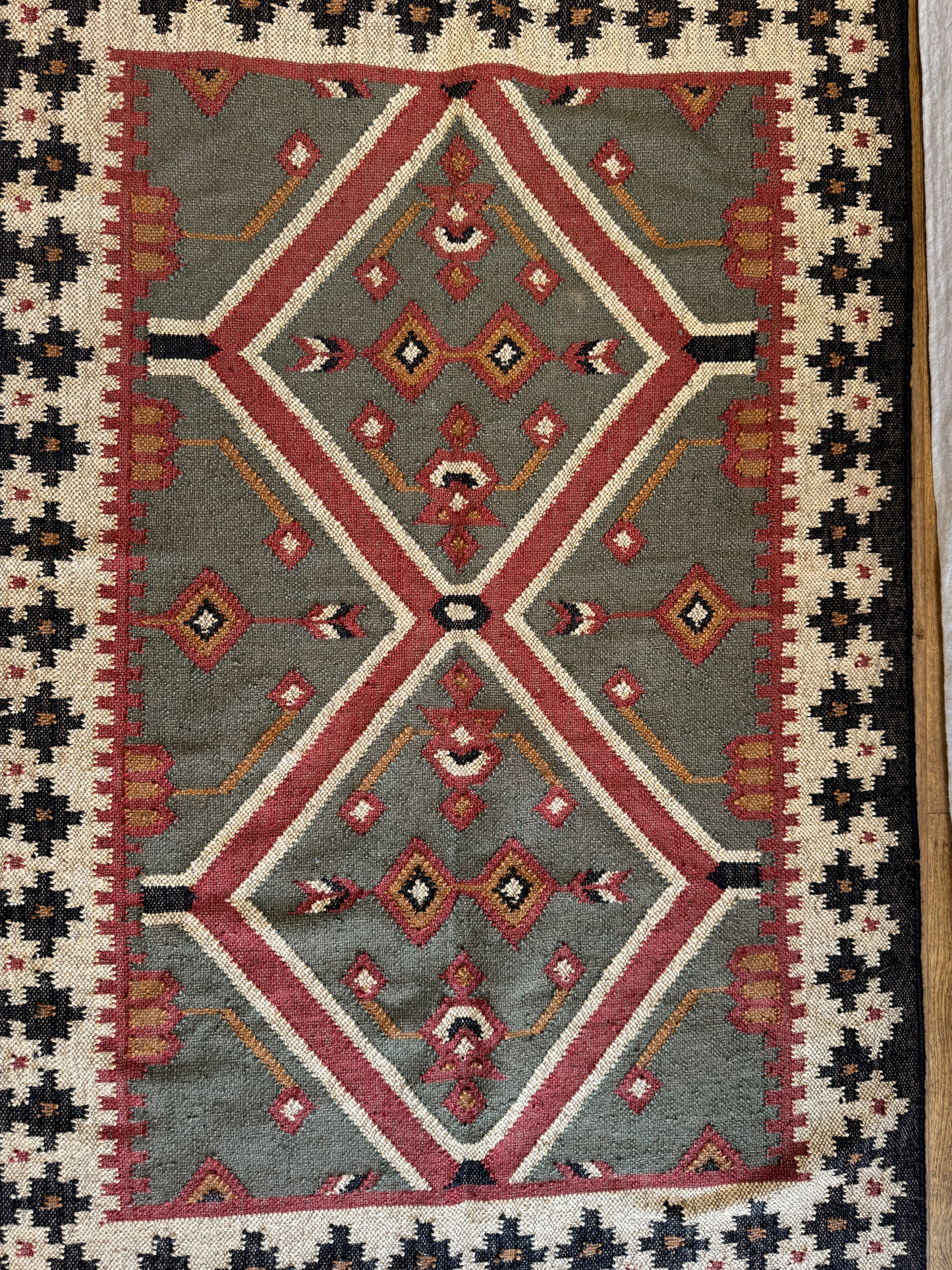 Rug-02