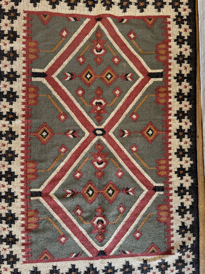 Rug-02