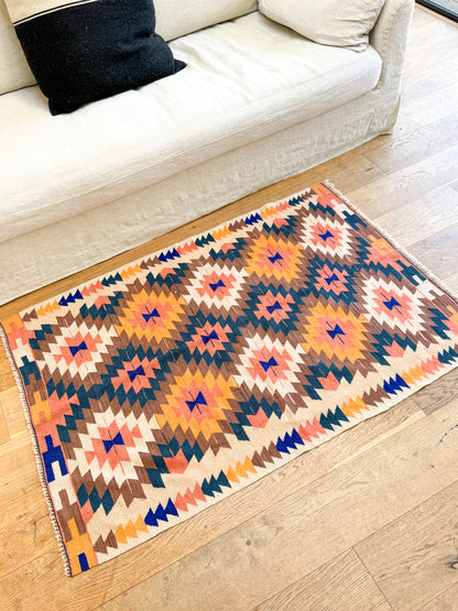 Rug-04