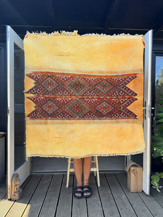 Rug-07