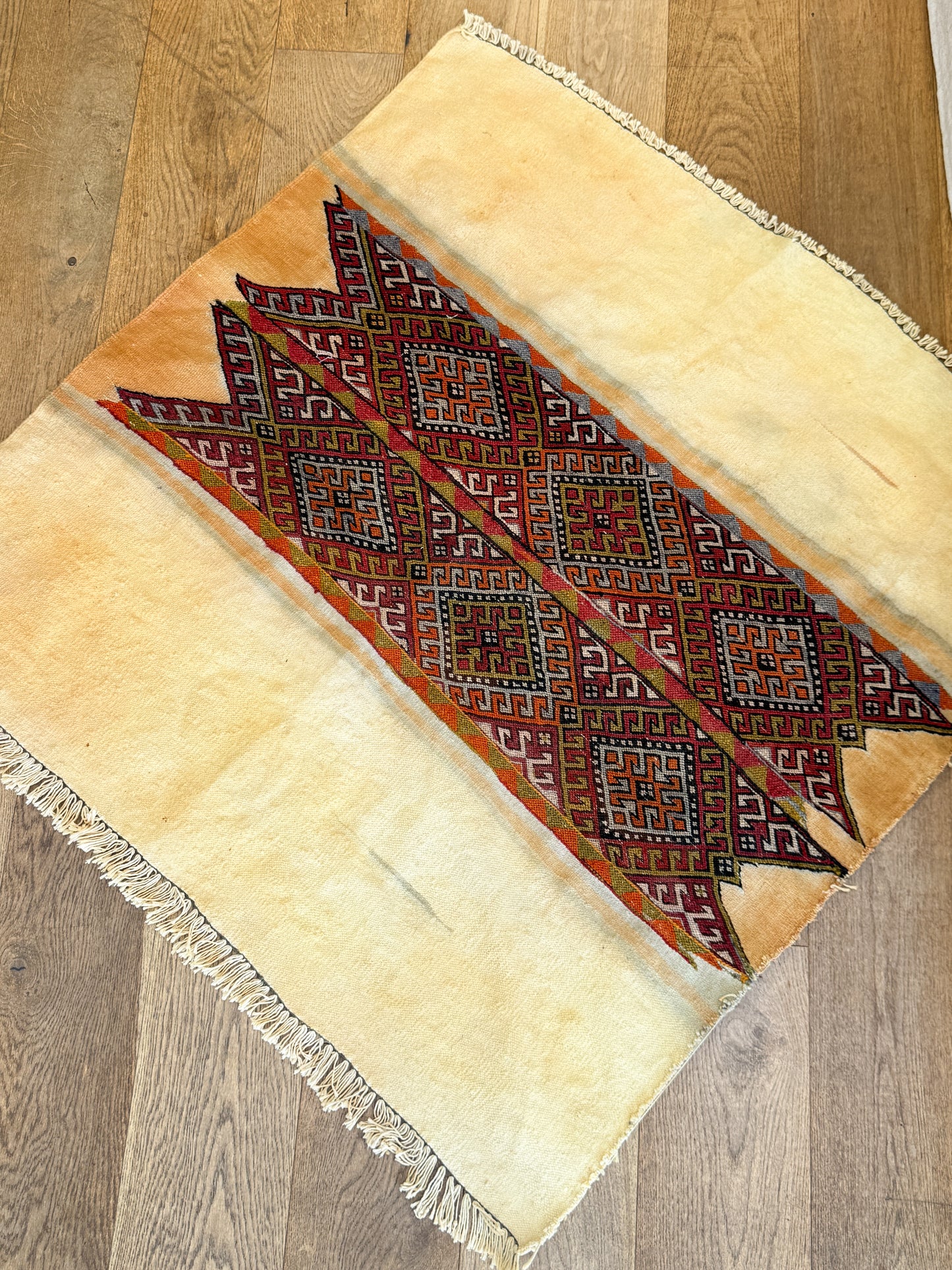 Rug-07
