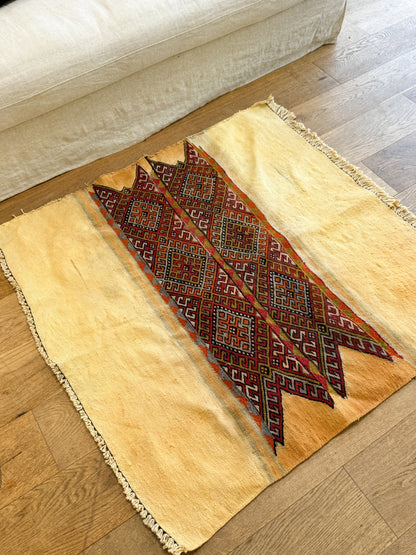 Rug-07