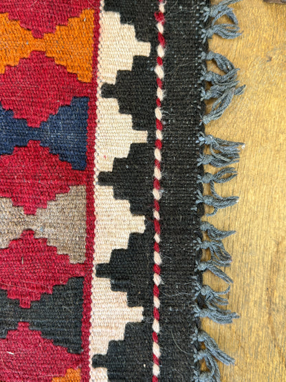 Rug-08